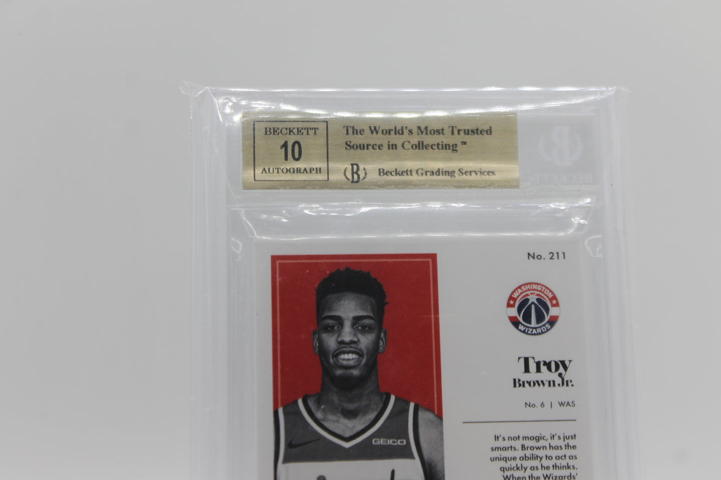 2018/19 TROY BROWN JR ROOKIE PATCH AUTOGRAPH BGS 9.5 AUTO 10